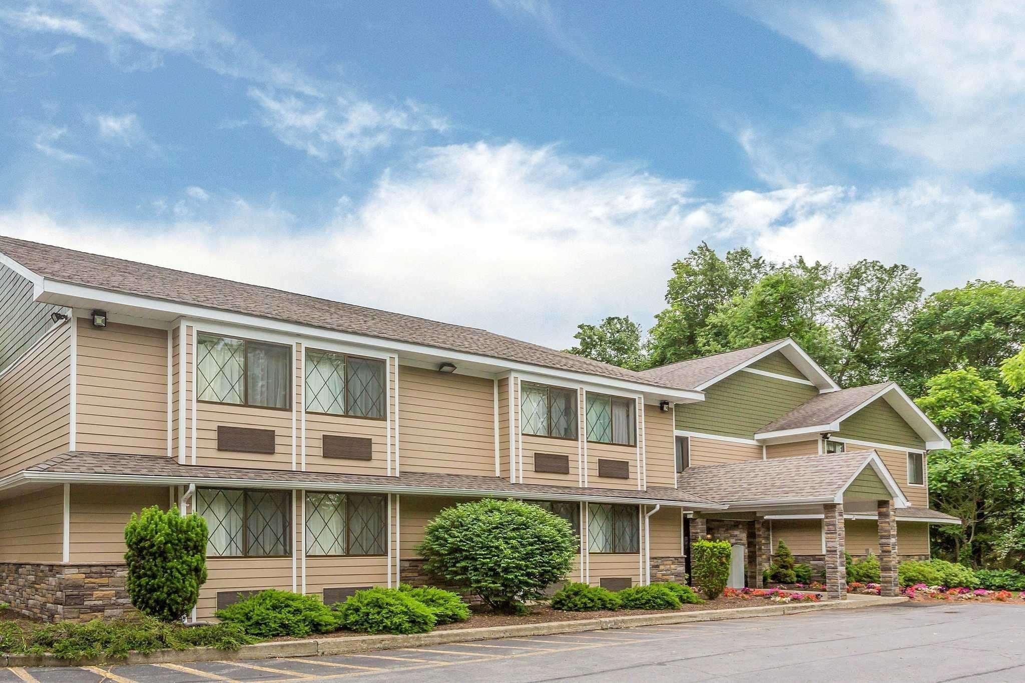 Quality Inn Hyde Park - Poughkeepsie North Exterior photo